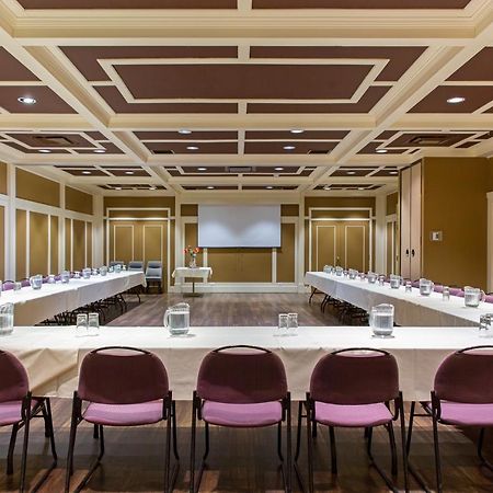 Hotel L'Oiseliere モンマニー エクステリア 写真