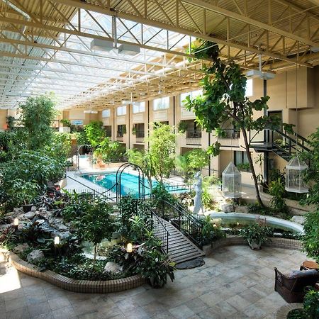 Hotel L'Oiseliere モンマニー エクステリア 写真