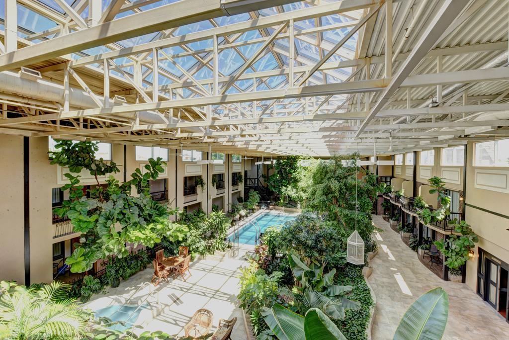 Hotel L'Oiseliere モンマニー エクステリア 写真