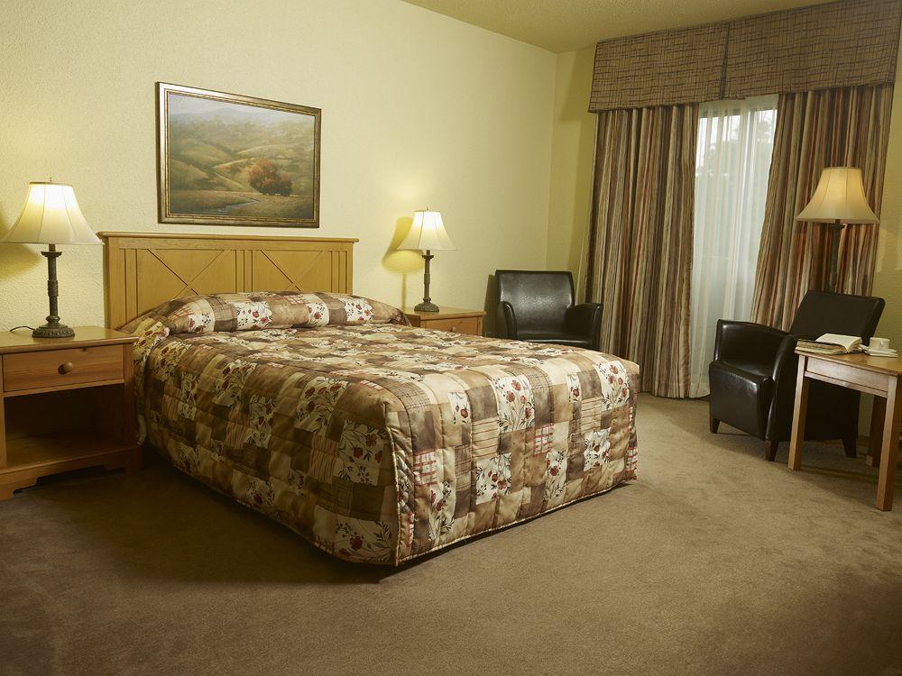 Hotel L'Oiseliere モンマニー エクステリア 写真