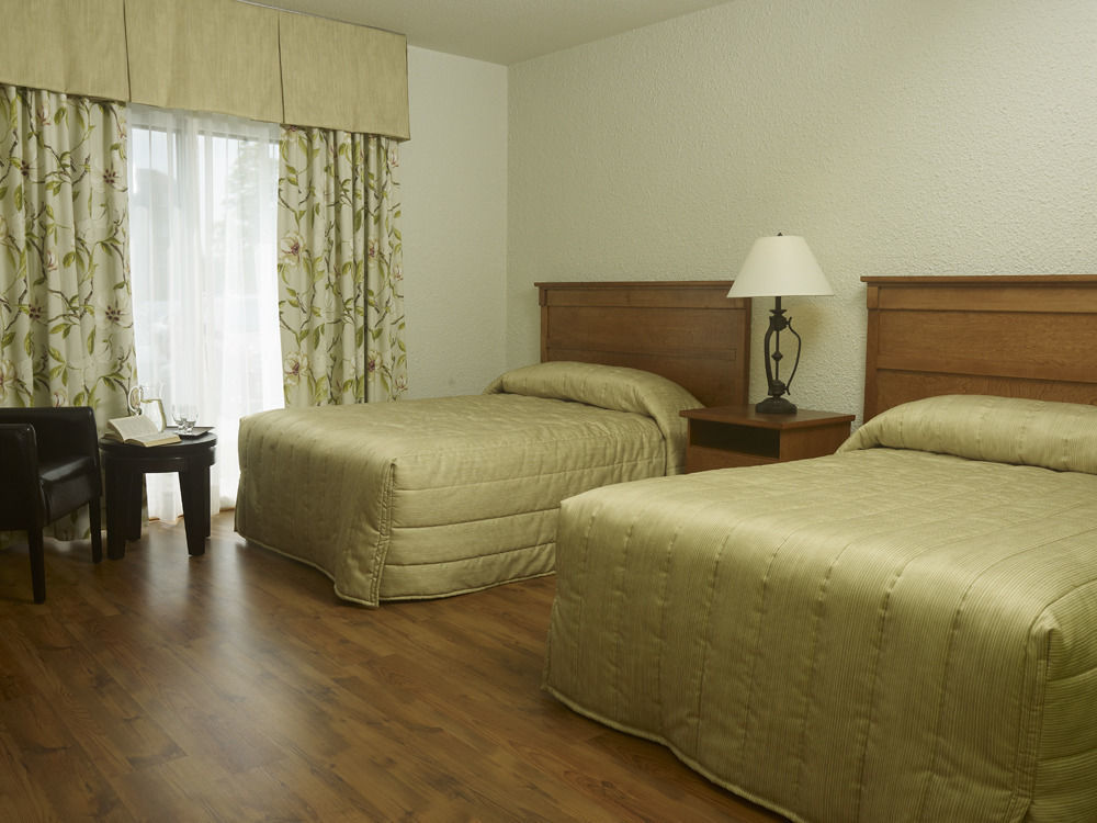Hotel L'Oiseliere モンマニー エクステリア 写真